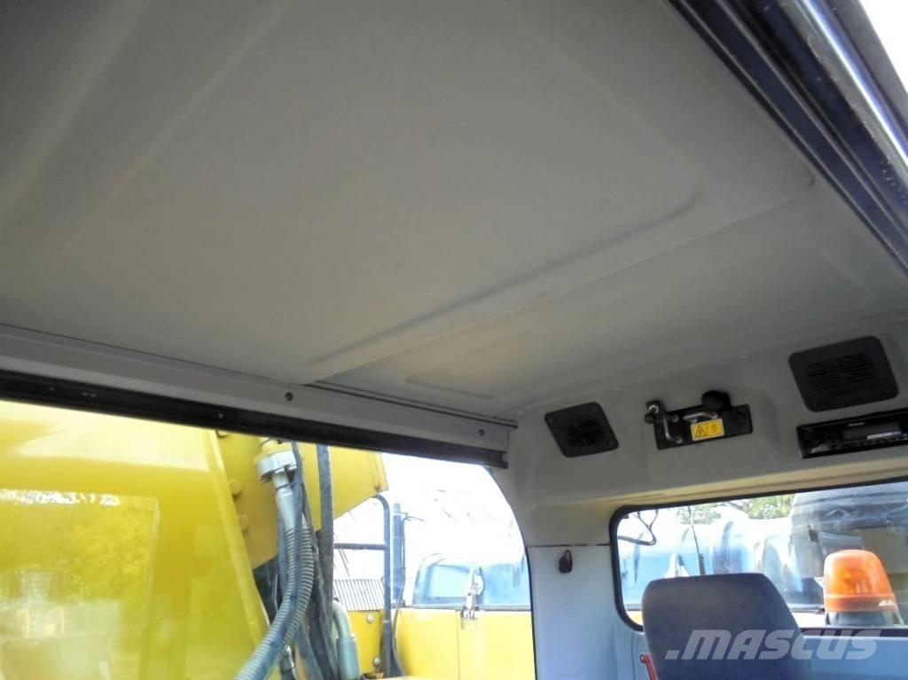 CAT 326 F LN Excavatoare pe șenile
