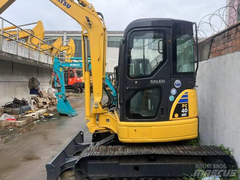 Komatsu PC 40 MR-2 Excavatoare pe șenile
