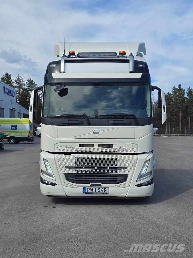 Volvo FM Electric Camion cu carlig de ridicare