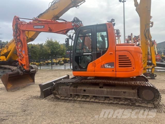 Doosan DX 140 LCR-3 Excavatoare pe șenile
