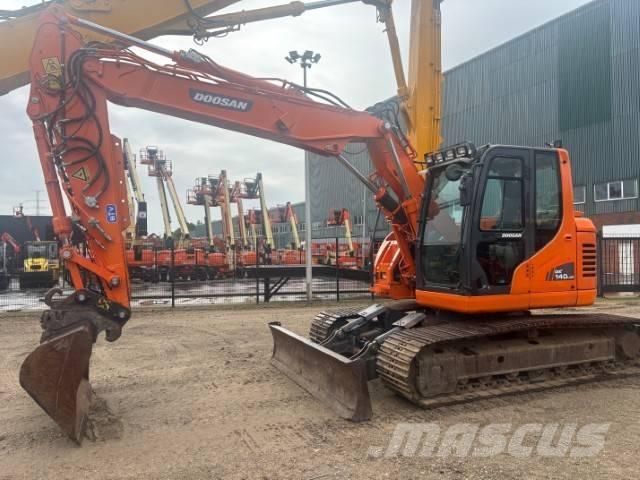 Doosan DX 140 LCR-3 Excavatoare pe șenile
