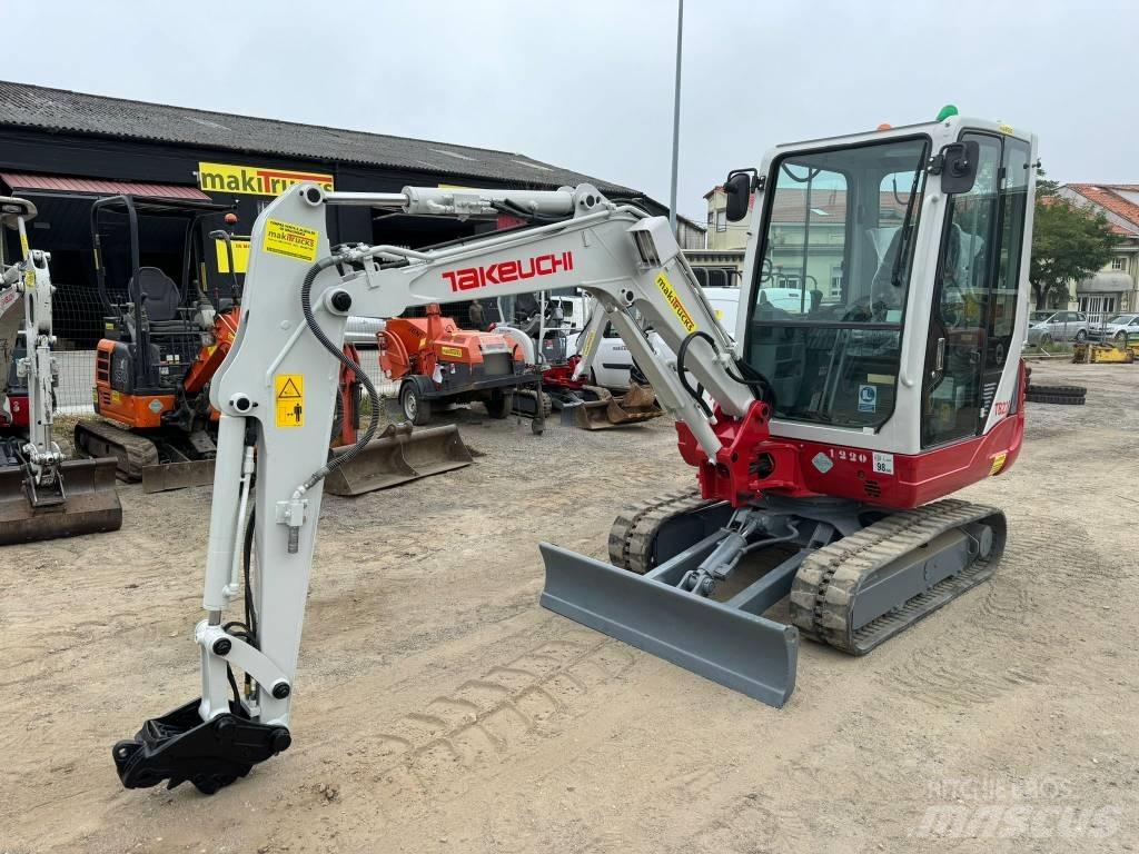 Takeuchi TB228 Mini excavatoare < 7t