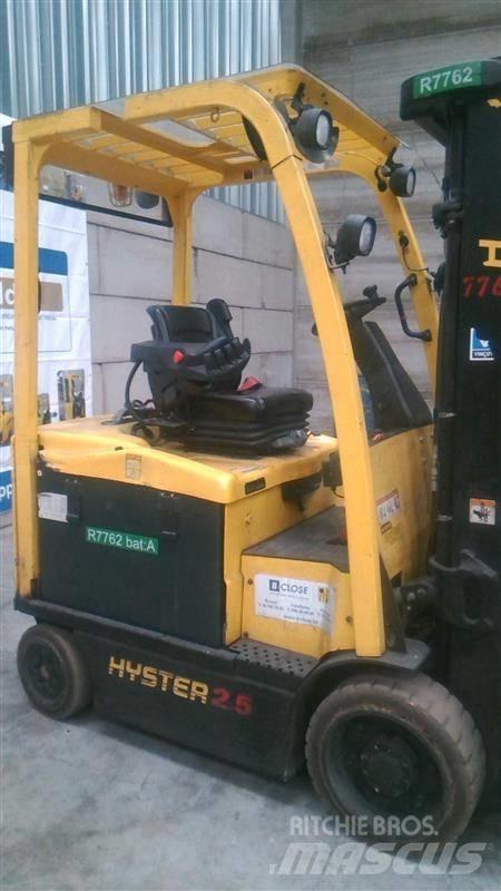 Hyster E 2.5 XN Stivuitor electric