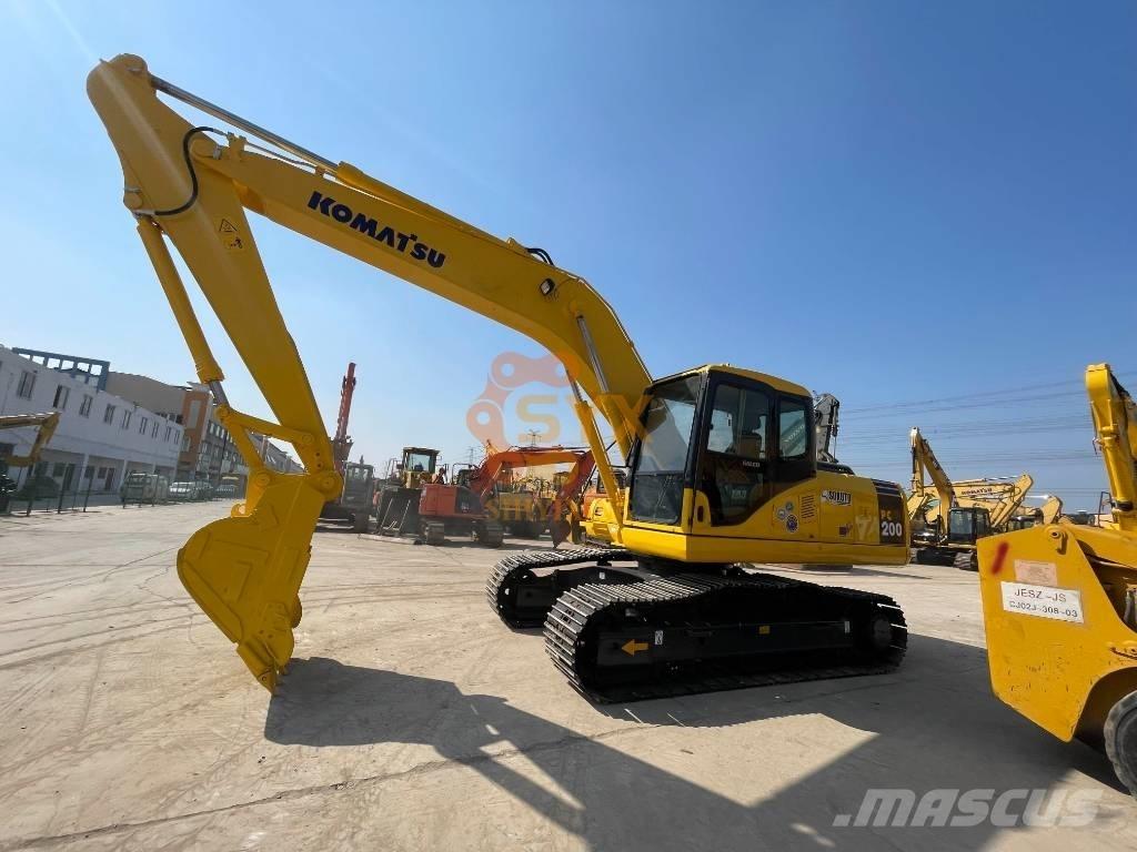 Komatsu PC 200-7 Excavatoare pe șenile
