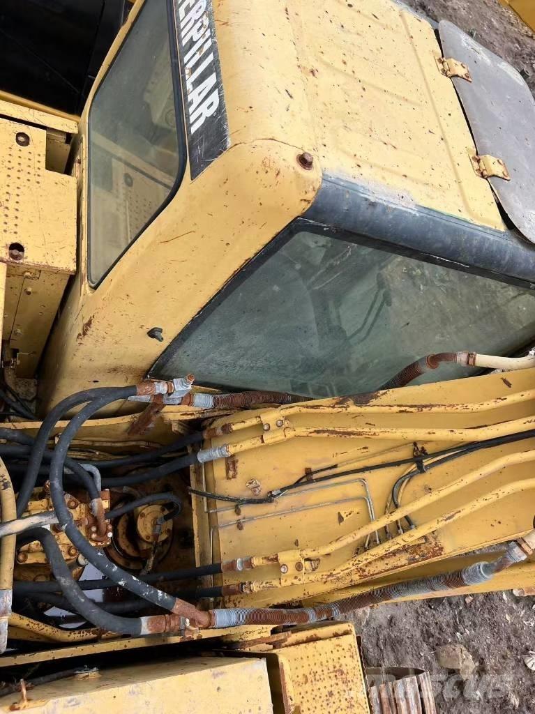 CAT 320 C Excavatoare pe șenile
