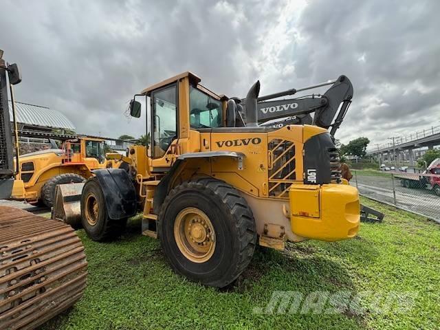 Volvo L 90 F Incarcator pe pneuri