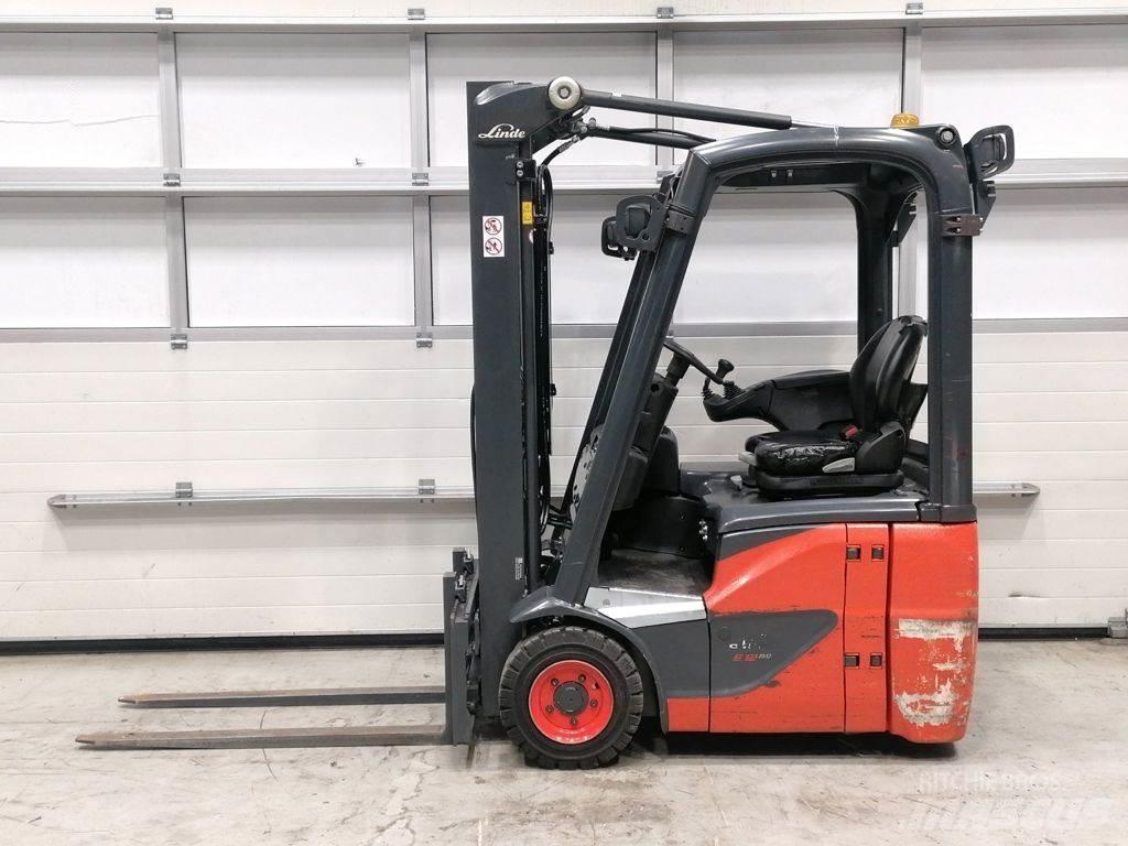 Linde E12-02 Stivuitor electric
