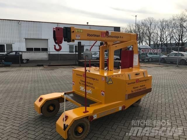 Manghi P25E Mini macarale