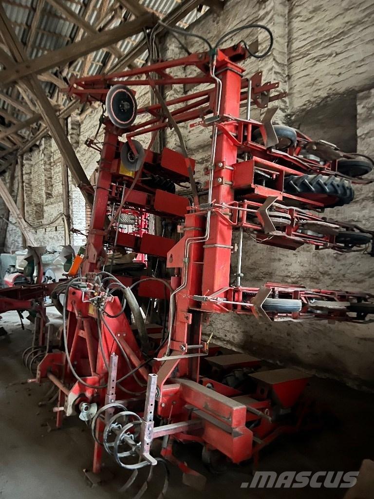 Becker 12 R Masini cu insamantare precisa