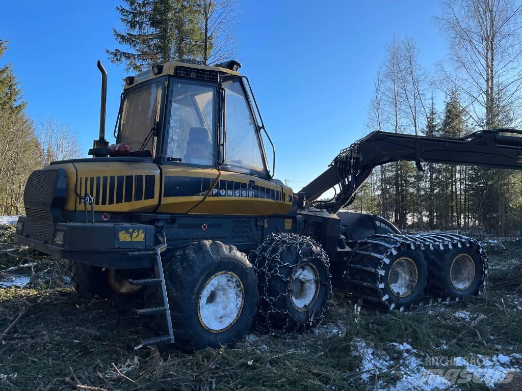 Ponsse FOX 8W Combine forestiere