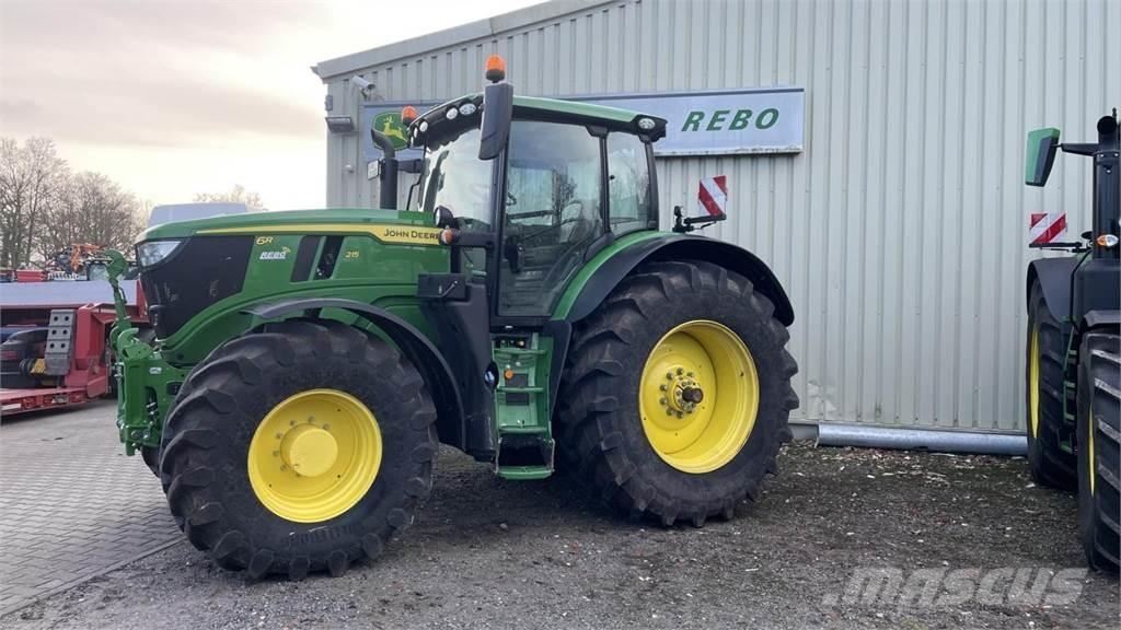John Deere 6R215 Tractoare
