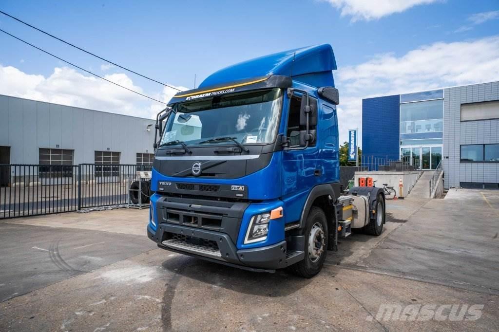 Volvo FMX 420 + HYDR. Autotractoare