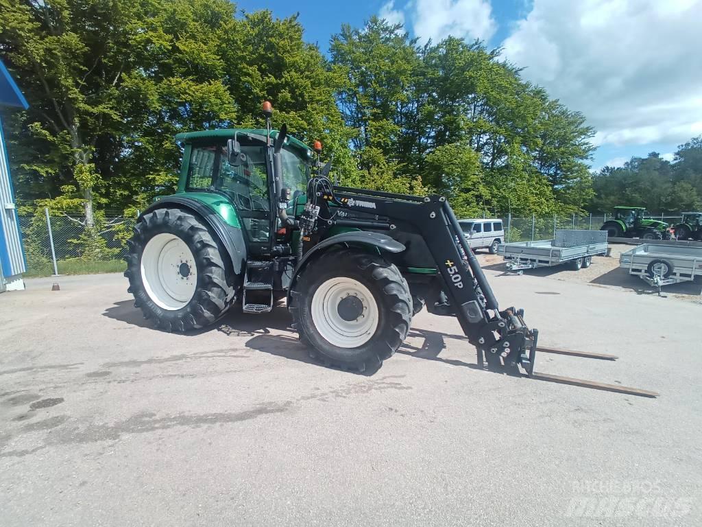 Valtra T 160 Tractoare