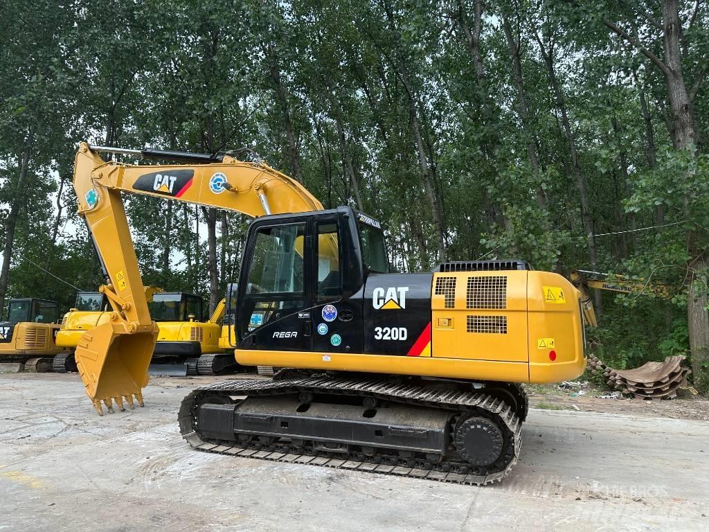 CAT 320D Excavatoare pe șenile
