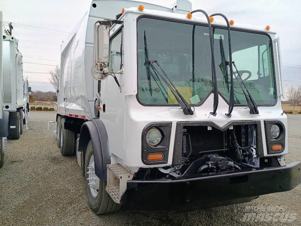 Mack MRU613 Camion de deseuri