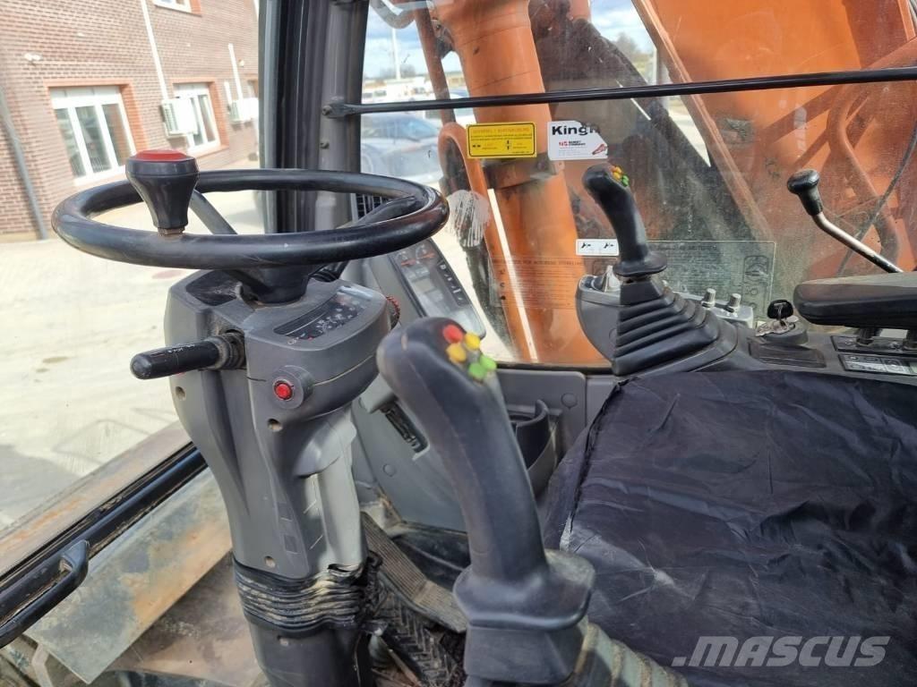 Hitachi ZX 160 W Excavatoare cu roti