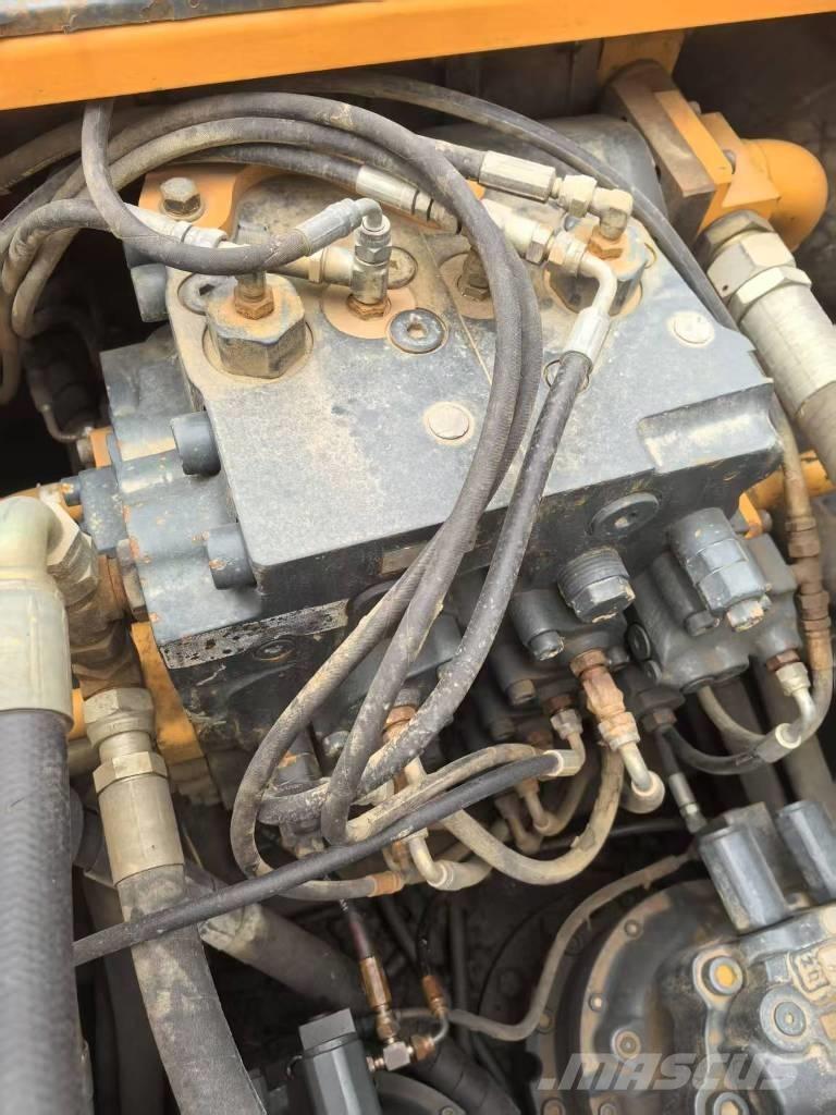 Hyundai 485LVS Excavatoare pe șenile
