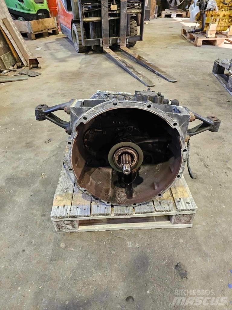 ZF 6S 850 Cutii de viteze