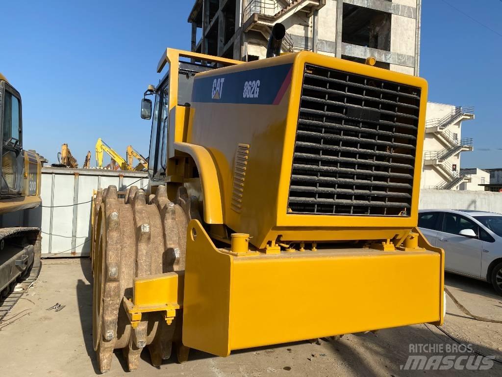 CAT 826 G Compactoare sol