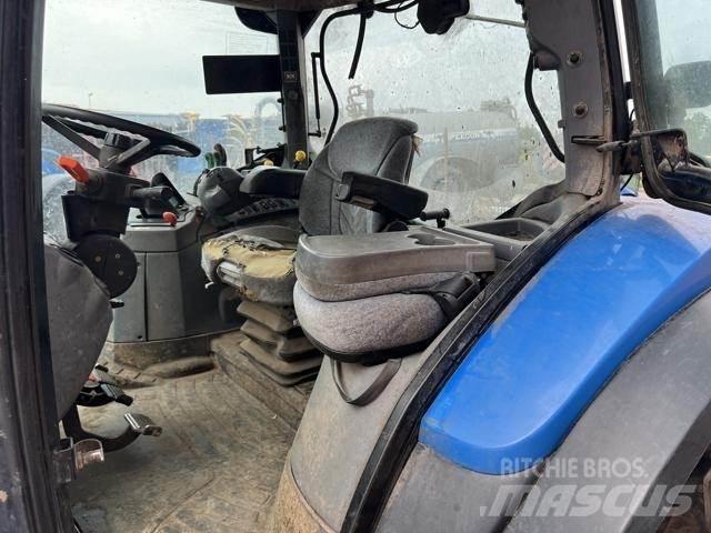 New Holland T6030 Tractoare