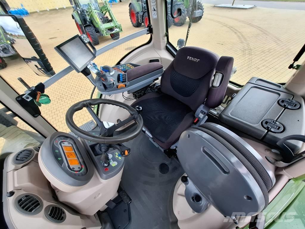 Fendt 828 Profi Plus Tractoare