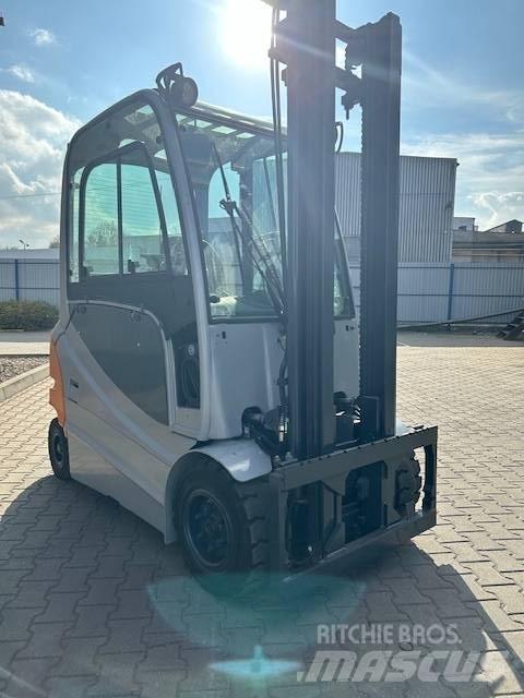 Still RX 60-30 Stivuitor electric
