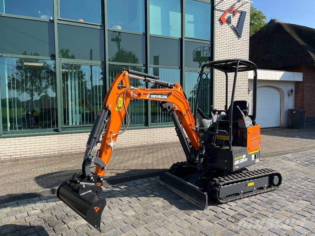 Develon DX 20 ZE Mini excavatoare < 7t