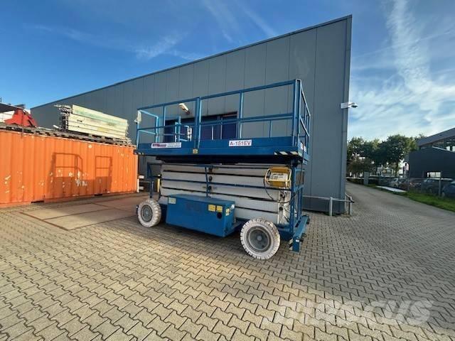 Holland Lift A151EV Platforme foarfeca