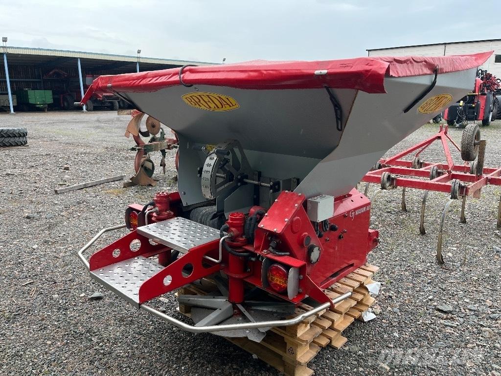 Bredal SGS 1500 Dispersare nisip si sare