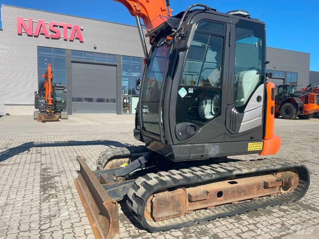 Hitachi ZX 85 US-6 Excavatoare 7t - 12t