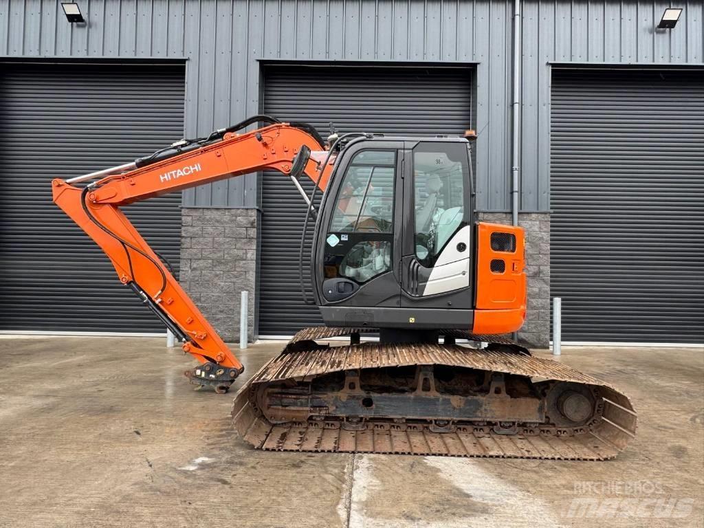 Hitachi ZX 85 US-6 Excavatoare 7t - 12t