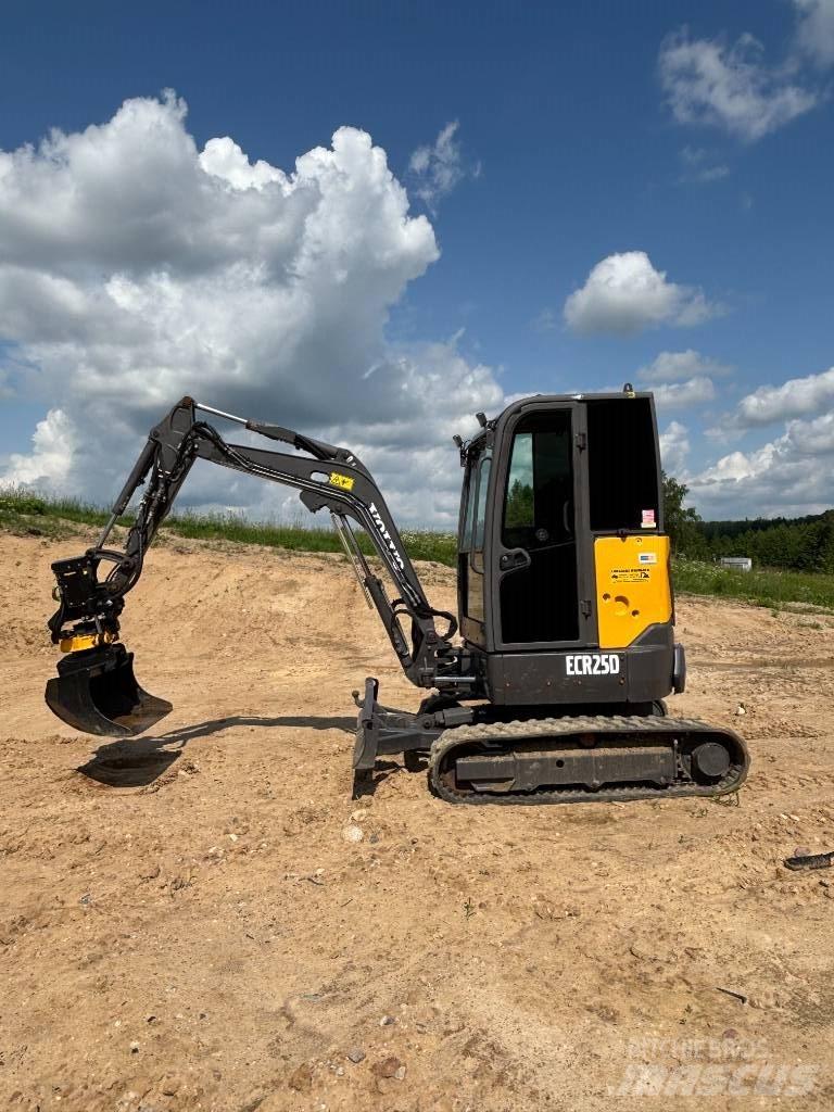 Volvo ECR 25 D Mini excavatoare < 7t