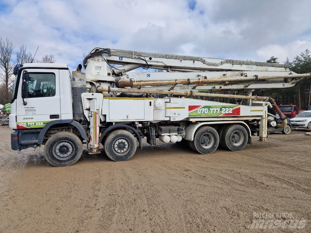 Mercedes-Benz 3236 Pompa pentru beton