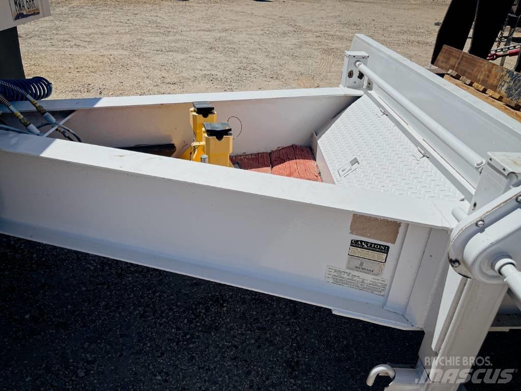  Pro-Trak Trailers Pick up/Prelata