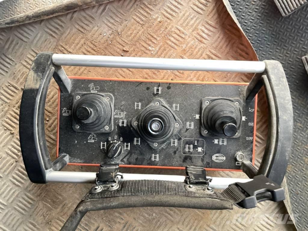 Sandvik Ranger DX800 Echipamente de forare la suprafata