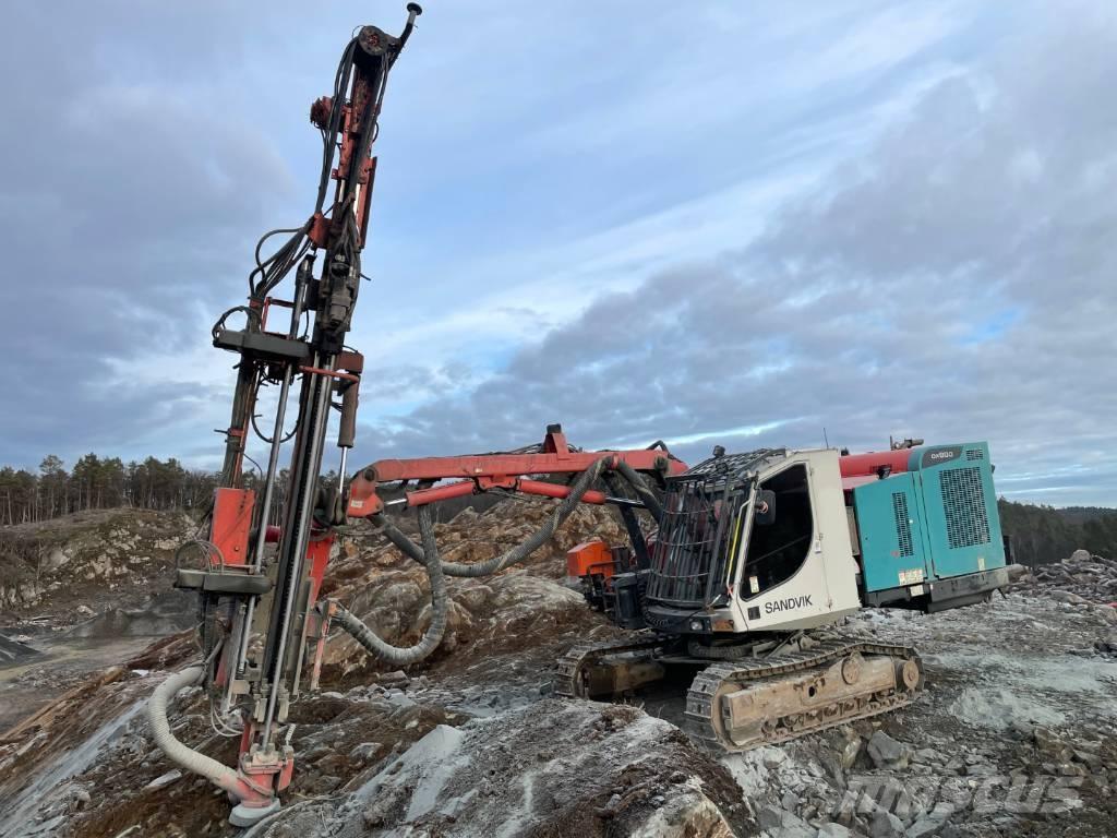 Sandvik Ranger DX800 Echipamente de forare la suprafata