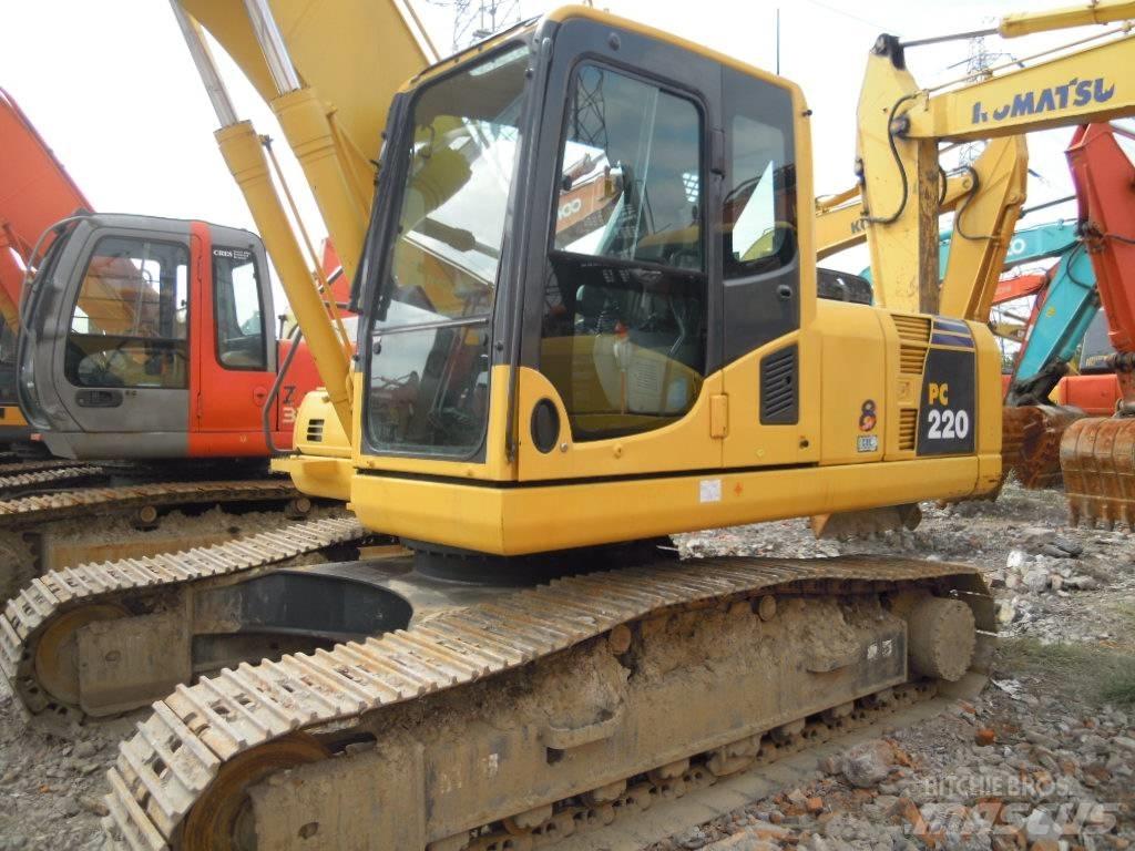 Komatsu PC 220-8 Excavatoare pe șenile
