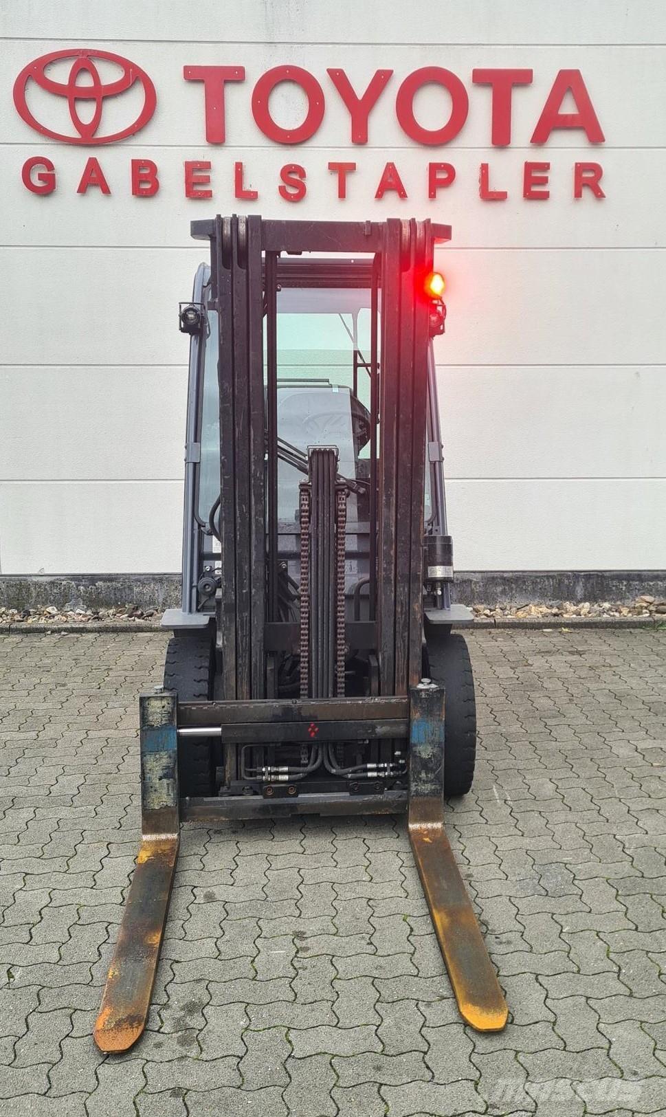 Toyota 02-8FGF25 Stivuitor GPL