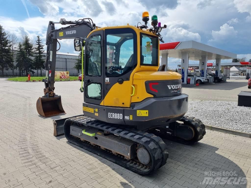 Volvo ECR 88 D Excavatoare 7t - 12t