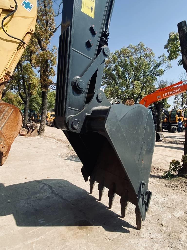 Volvo EC210DL Excavatoare pe șenile
