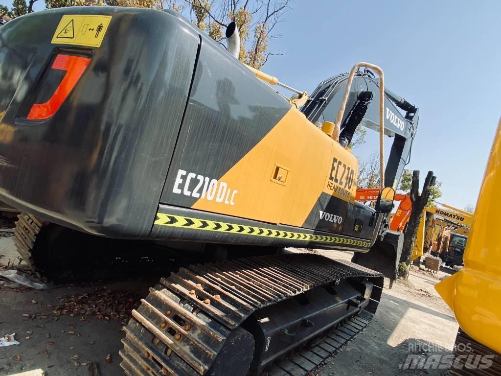 Volvo EC210DL Excavatoare pe șenile
