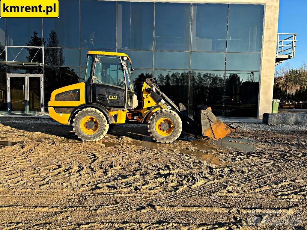 JCB 406 Incarcator pe pneuri
