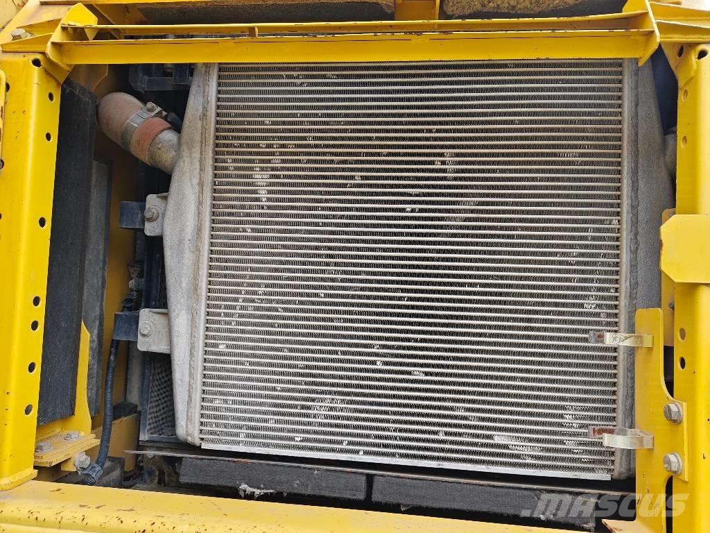 Komatsu PC 450-8 Excavatoare pe șenile
