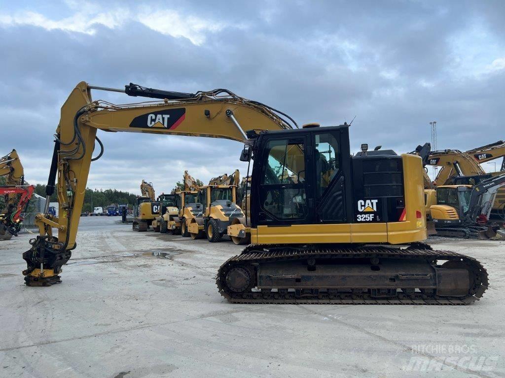 CAT 325FL CR Excavatoare pe șenile
