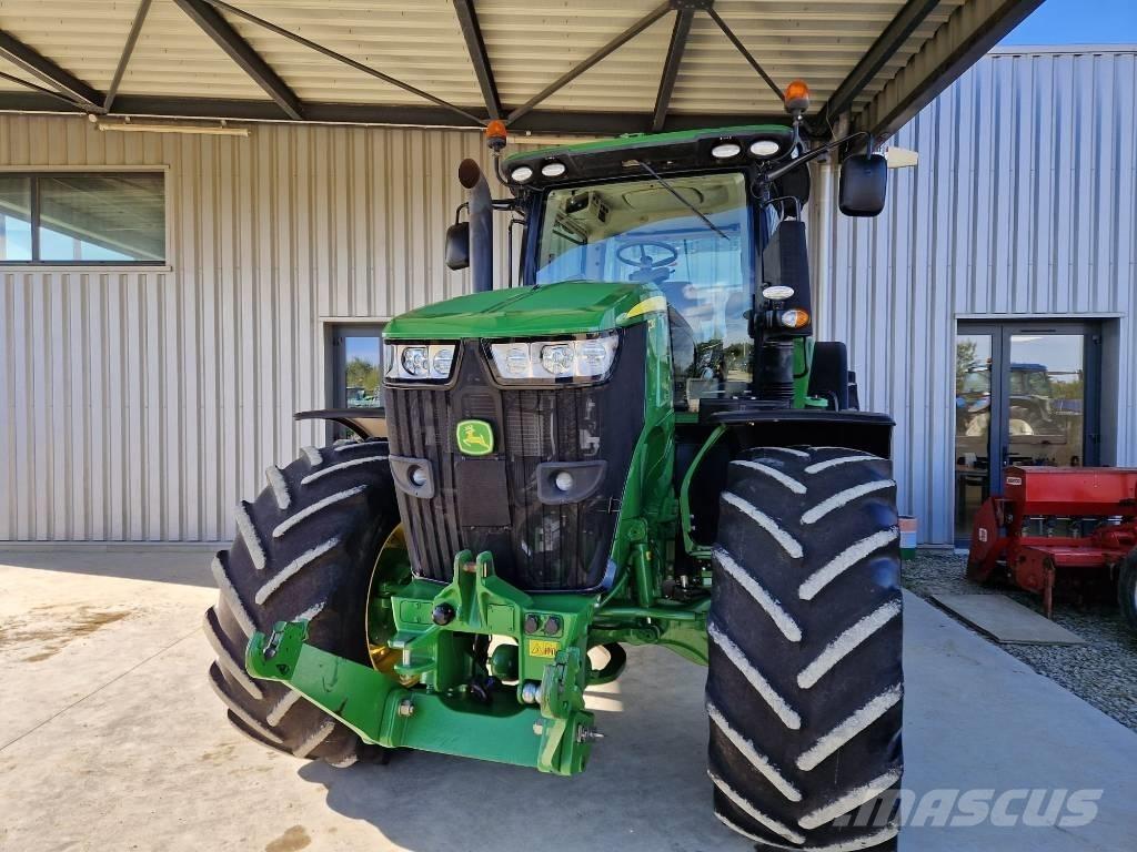 John Deere 7230 R Tractoare