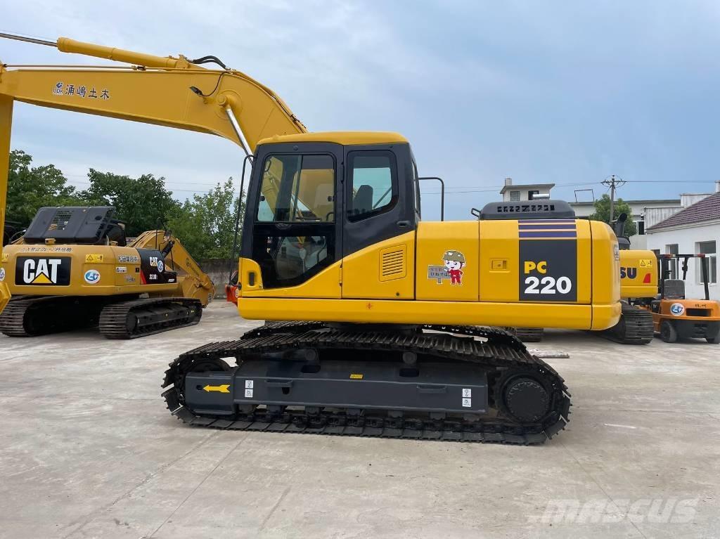Komatsu pc220-7 Excavatoare pe șenile
