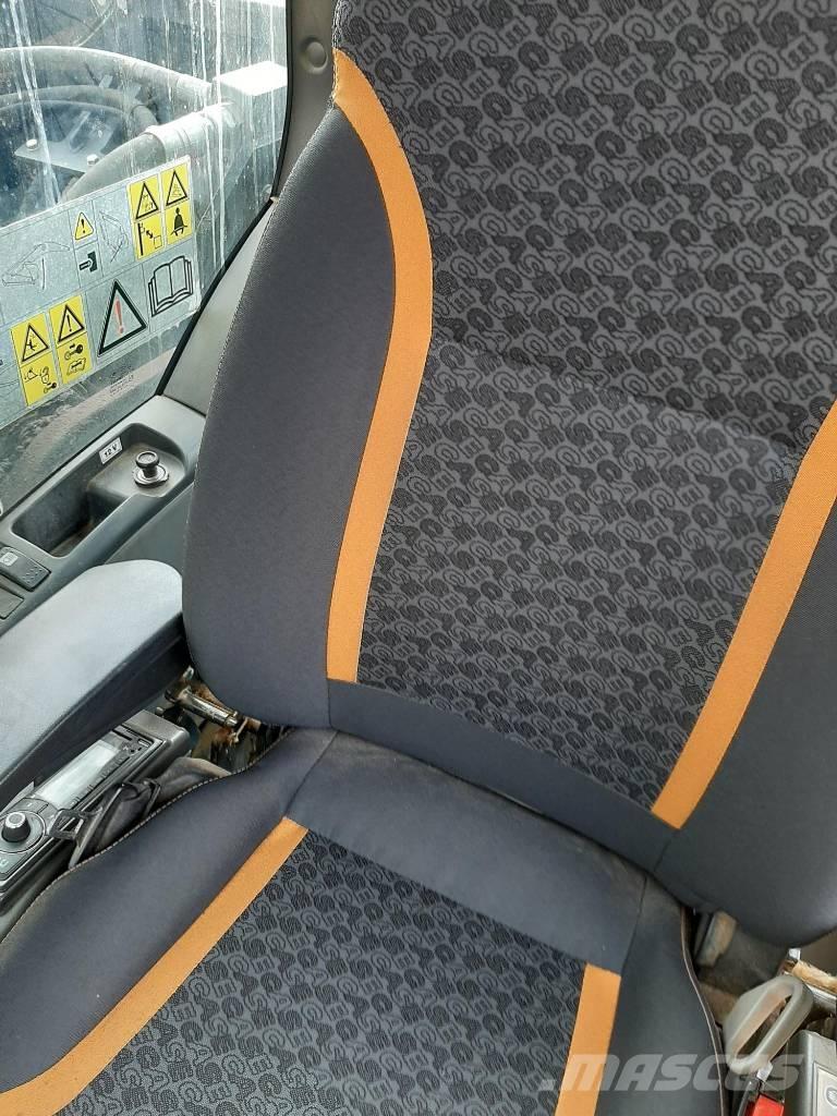 CASE CX 300 D Stivuitoare - Altele