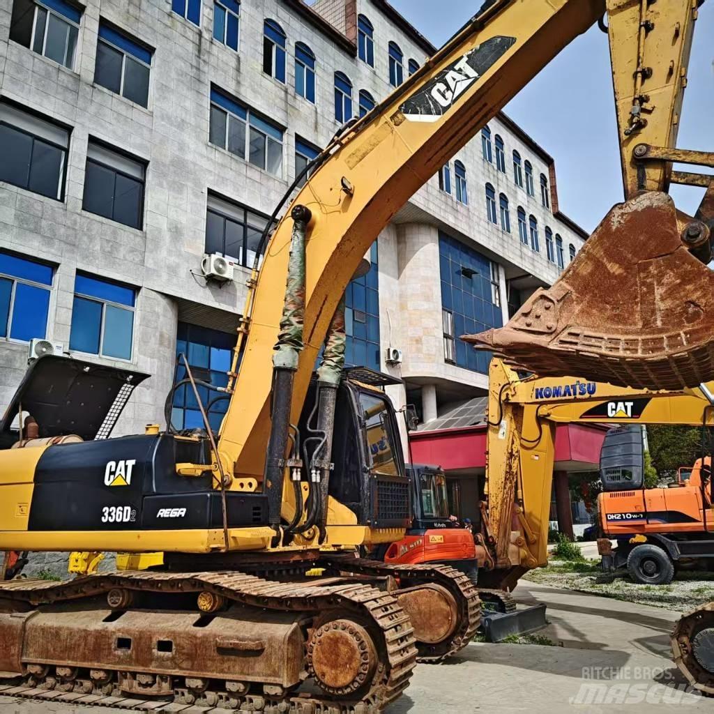 CAT 336 D2 Excavatoare pe șenile

