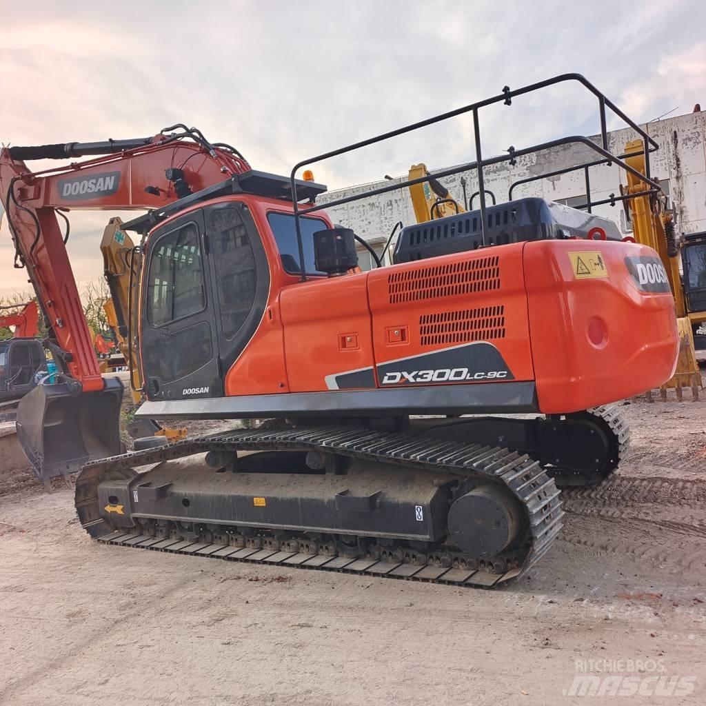 Doosan DX 300 LC Excavatoare pe șenile
