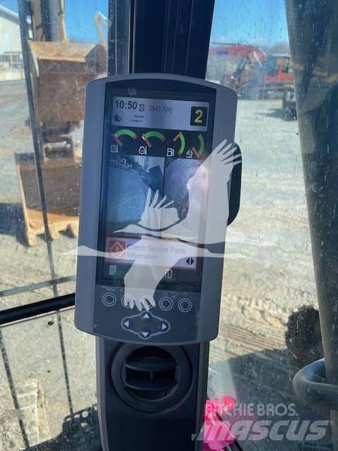 CAT 320FL Excavatoare pe șenile
